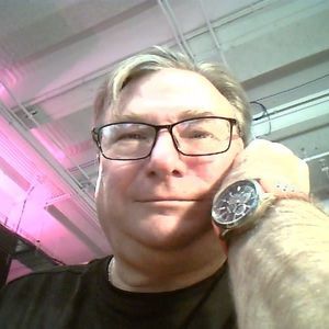 Meet your Posher, Bob